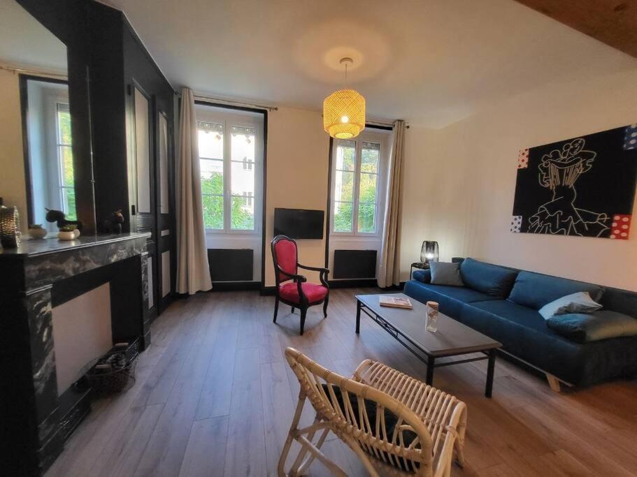 O Bon'Endroit - Appartement Confort - Centre Ville В'єнна Екстер'єр фото